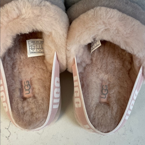 UGG Women's Fluff Yeah Slide Quartz Slipper - 1097169 Fluffy Slippers Size 9 - Picture 16 of 17